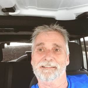 Meet your Posher, Larry